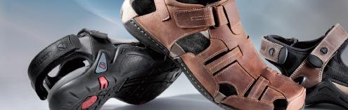 Pánské modely sandálů pro léto 2010 (http://www.luxurymag.cz)
